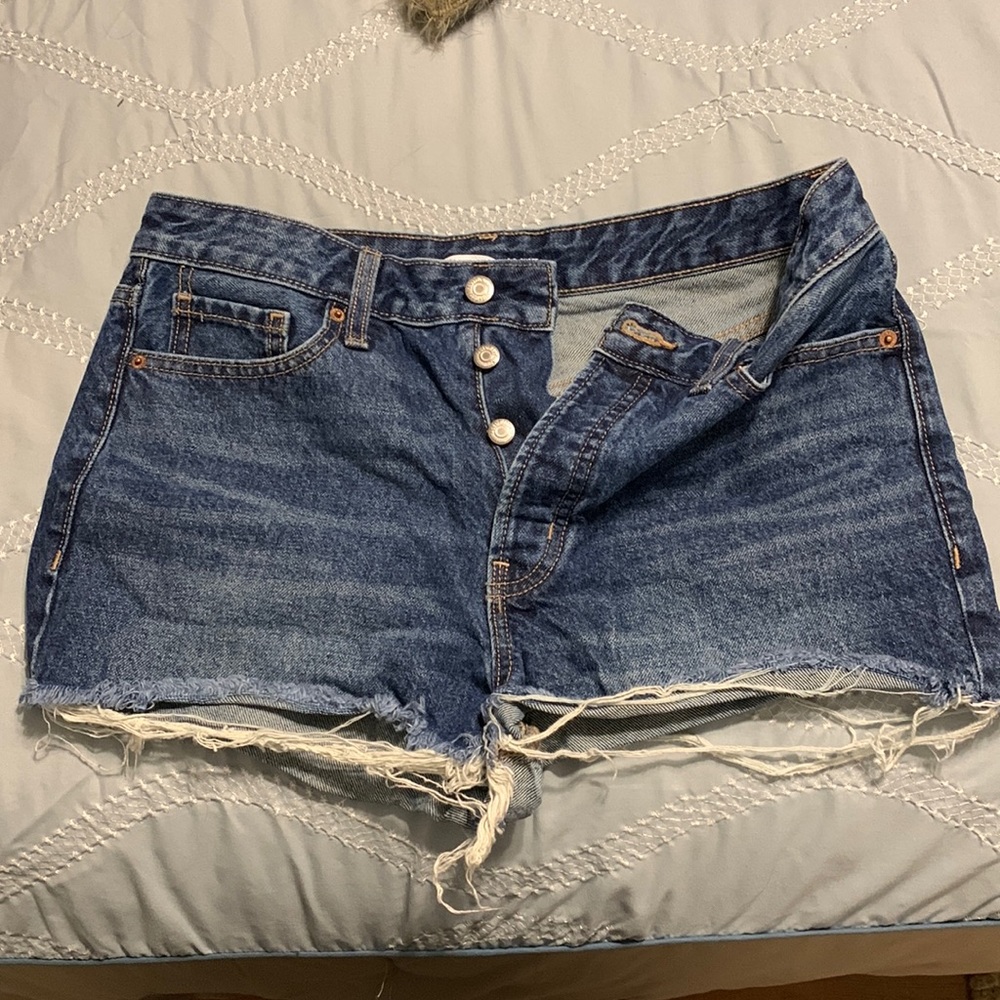 Old navy high rise cut off shorts